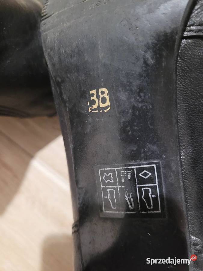 Sprzedam kozaczki skórzane Zelów