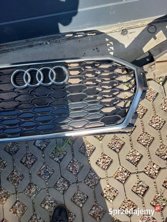 Audi Q3 SLine 83A Chrom grill atrapa 83F853651A Atrapy Części samochodowe Wejherowo