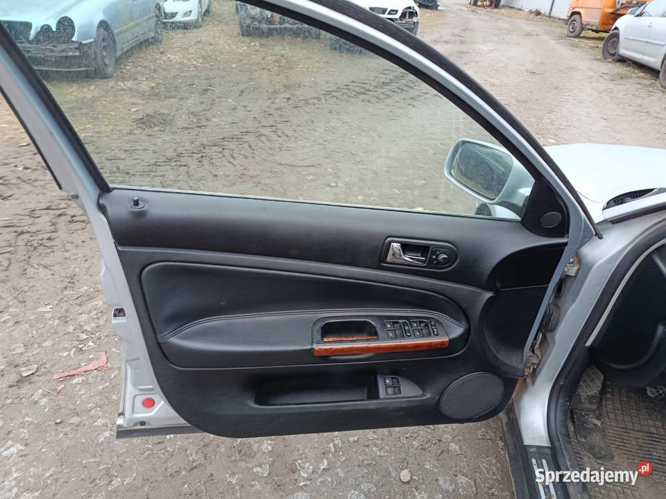 Volkswagen Passat 19 TDI Kombi 96 kW 2003 r wielkopolskie Szklarka Myślniewska
