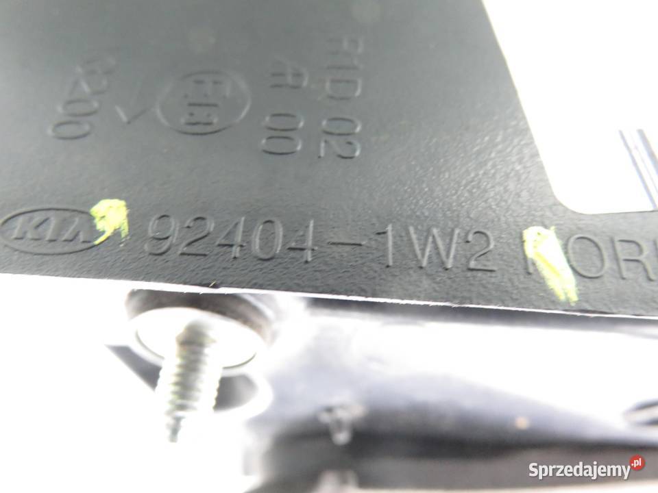 LAMPA PRAWA TYLNA KLAPA KIA RIO III UB 924041W2