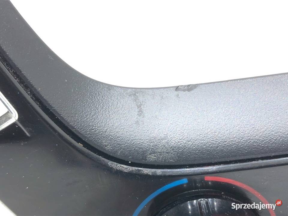 PANEL STEROWANIA NAWIEWU TOYOTA COROLLA E21 osobowe