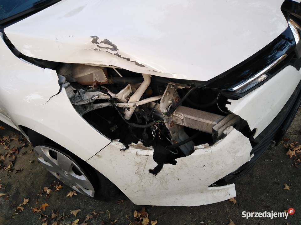 Reno Clio 12 74 benzyna sprowadzony elektryczne lusterka Clio Szczytna