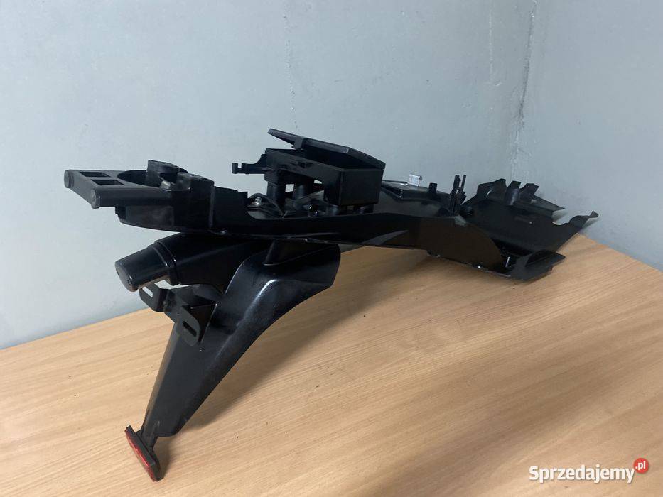 Kawasaki GTR 1400 Wypełnienie Ogon Zadupek Poznań