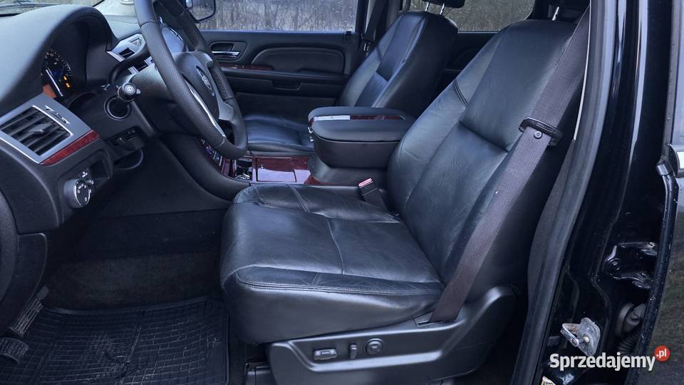 Cadillac Escalade 62 V8 4X4 7osób zamiana Gliwice