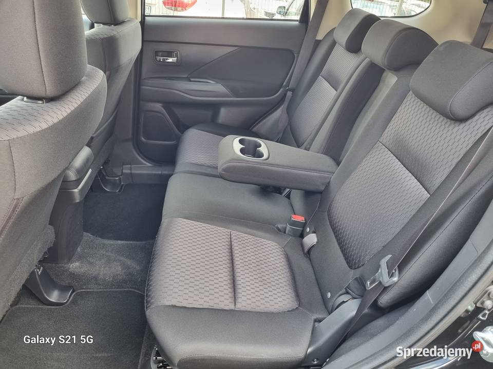 Mitsubishi Outlander III 20 150 7 foteli gniazdo AUX Płońsk sprzedam