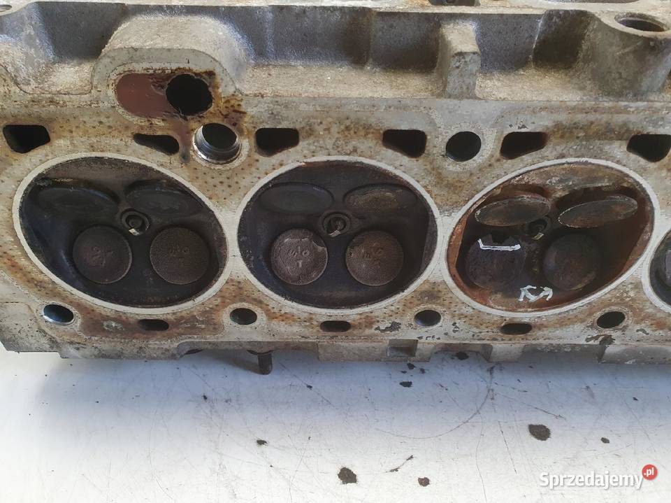 Volvo S60 V70 24 T GŁOWICA CYLINDRÓW wałki lubelskie sprzedam