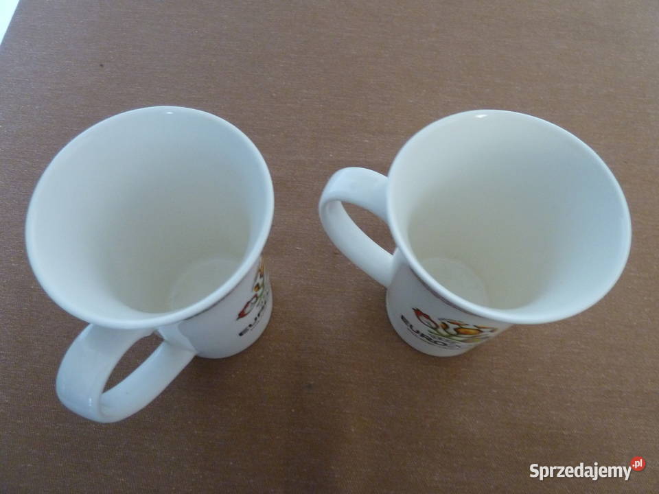 2 kolekcjonerskie kubki porcelanowe z Euro 2012 Warszawa