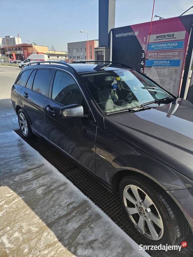 Sprzedam mercedesa w 204 czujnik parkowania Kusięta