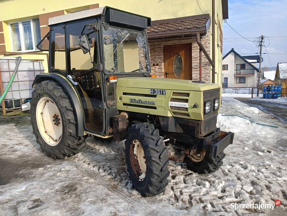 Ciągnik sadowniczy Hurliman 4x4 z kabiną pełzaki Annopol sprzedam
