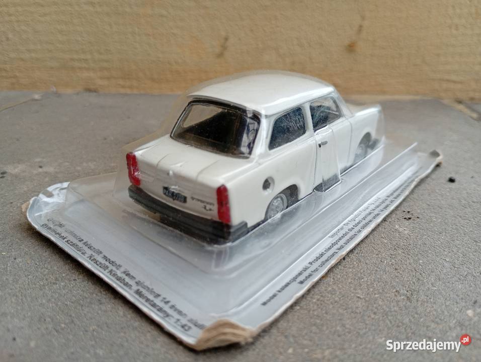 TRABANT 11 LIMOUSINE model kolekcja 143 kultowe Warszawa