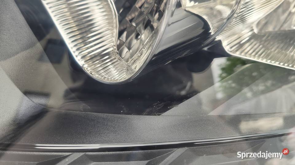 FORD Transit Tourneo Connect REFLEKTOR LEWY Ruda Śląska