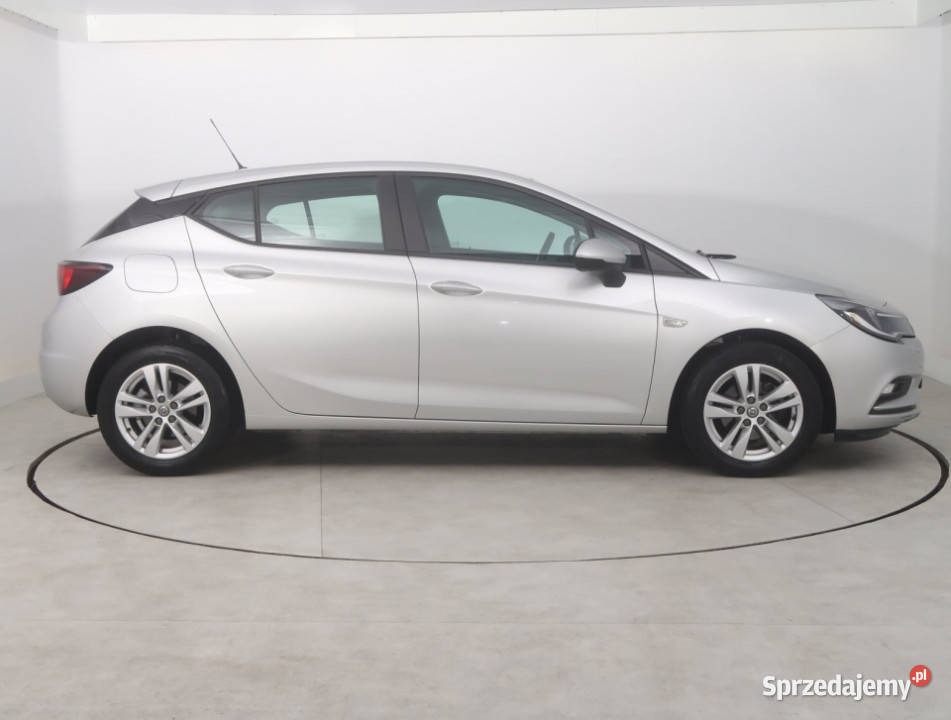 Opel Astra 14 T Bielany Wrocławskie