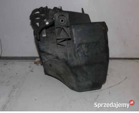 AUDI A4 OBUDOWA POWIETRZA 3B0129607C numer osobowe sprzedam