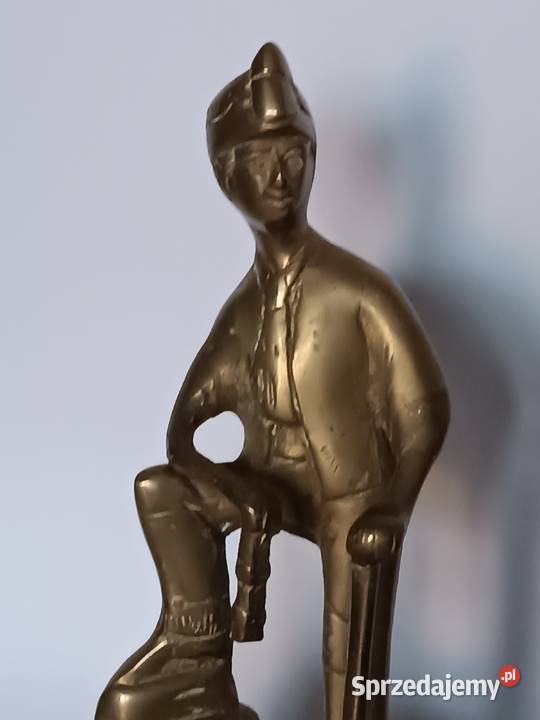 Figurka Górnika z kilofem mosiądz dekoracyjna Antyki Rzeszów