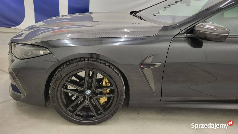 BMW M8 Competition lakier metallic