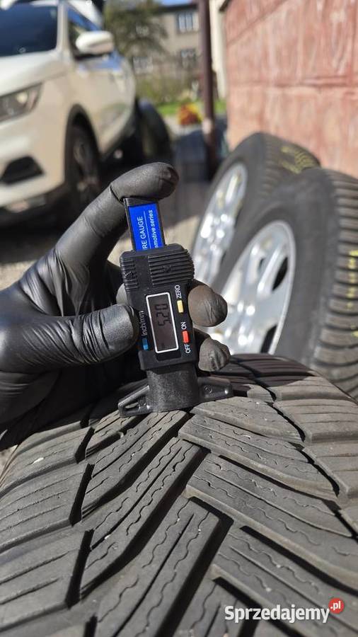 Alufelgi z oponami zimowymi Michelin 16 Rozstaw Samochodowe śląskie Czechowice-Dziedzice sprzedam