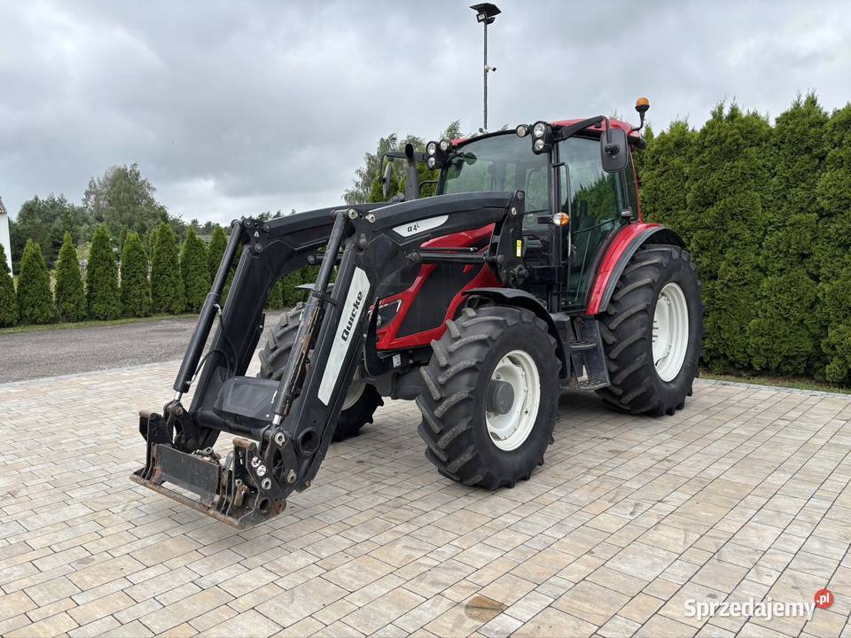 Valtra A134 z ładowaczem Grabów Szlachecki