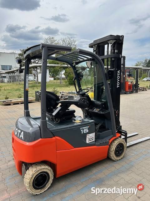 Używany wózek elektryczny Toyota 8FBM16T udźwig sprzedam
