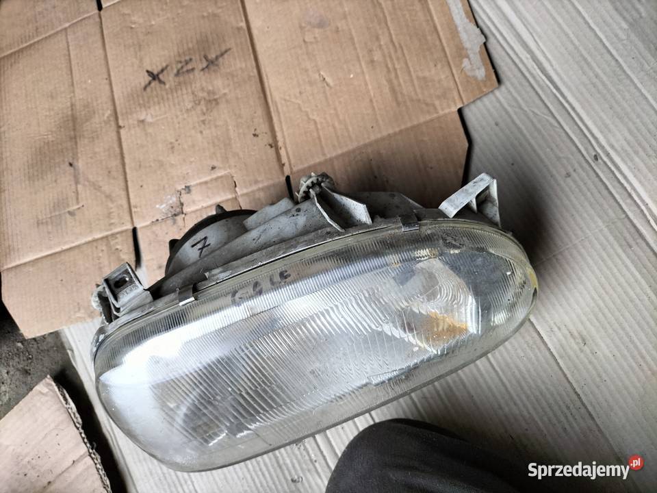 LAMPA PRZÓD PRZEDNIA PRAWA REFLEKTOR Kamień-Kolonia sprzedam