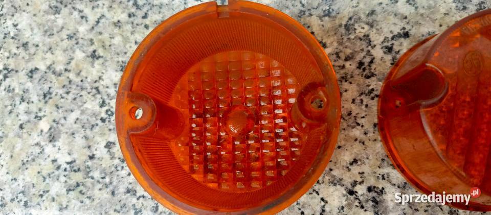 Dwa klosze do kierunkowskazów jawa cz dolnośląskie Bolesławiec