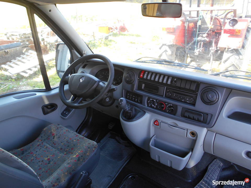 Renault Master 9 osobowy bus Pełna Klima welurowa tapicerka Master małopolskie Iwkowa