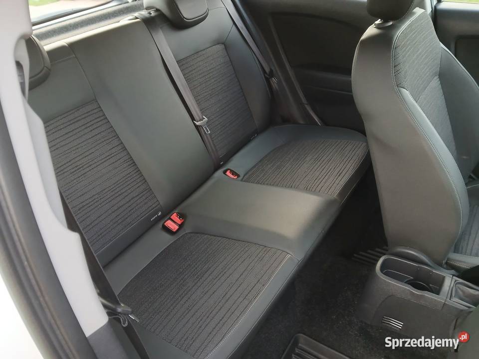 Opel Corsa 14 nawigacja kamera klima serwisowany kurtyny powietrzne Corsa mazowieckie sprzedam