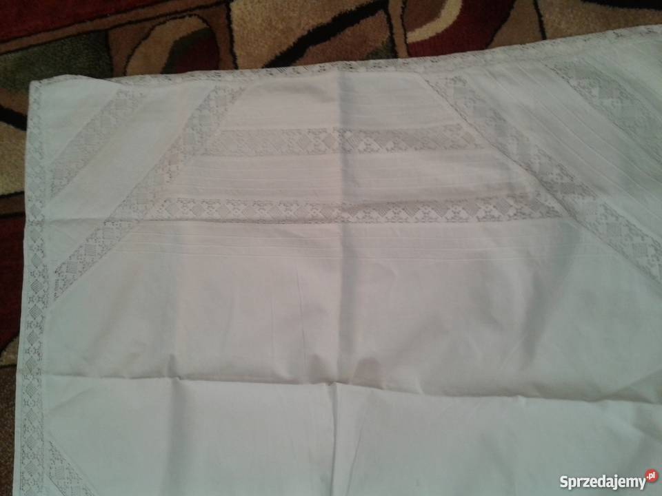 Poszewka haftowana na poduszkę Tkaniny Horodyszcze