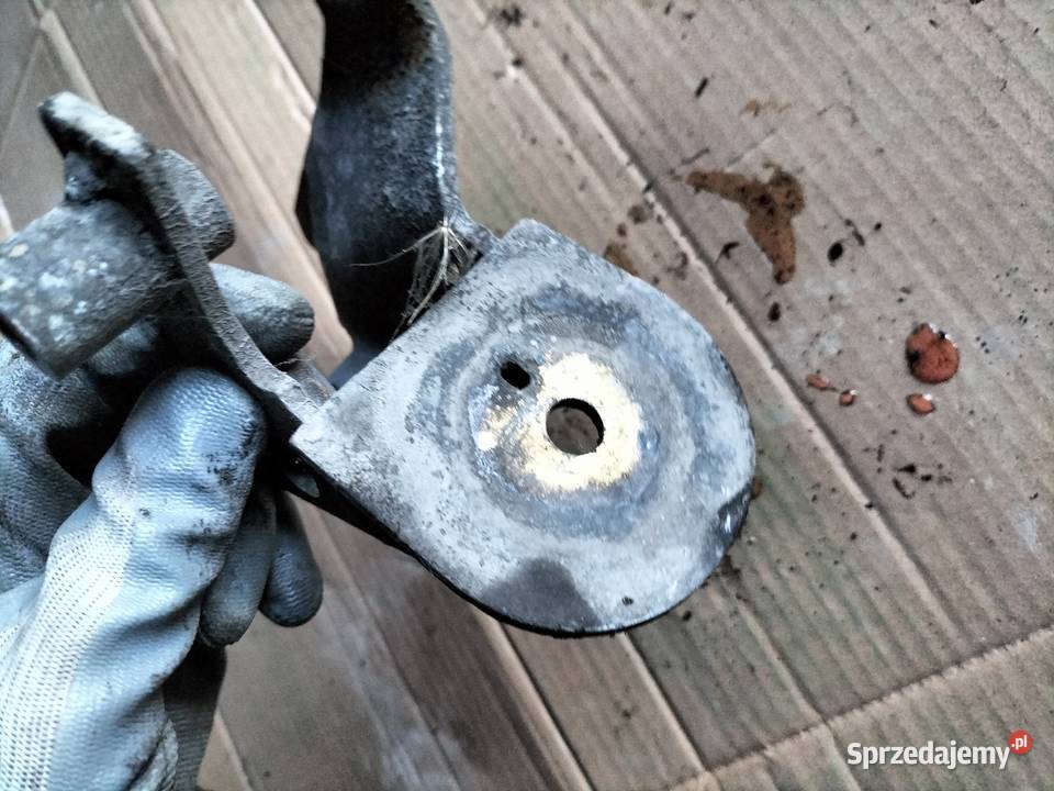 GOLF II 2 JETTA 2 16 18 podpora uchwyt łapa sprzedam