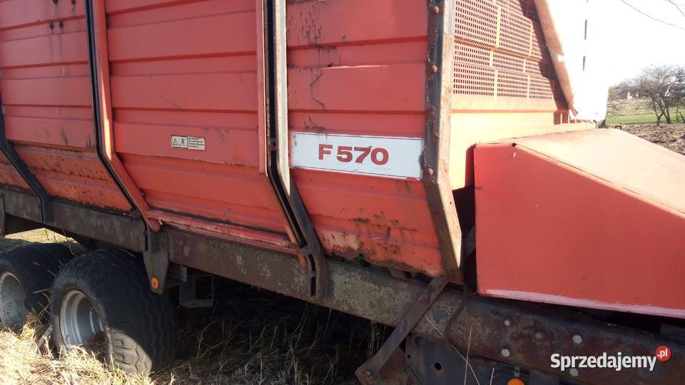 Przyczepa samozbierająca deutzfahr f570 uszkodzony Zduńska Wola