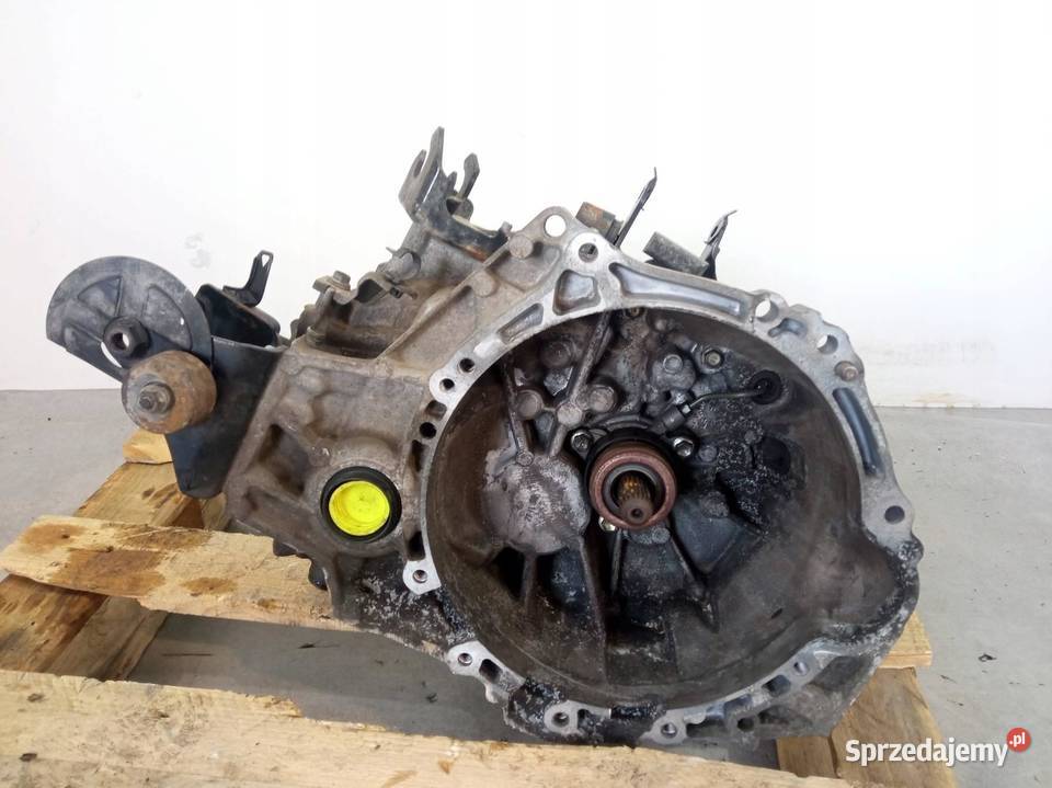 SKRZYNIA BIEGÓW 3311105041 16 16V VVTI Toyota