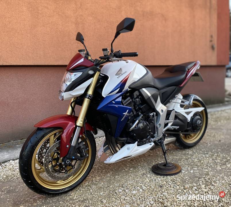 Honda CB1000R SC60 11960 Stan Rok produkcji 2011 Skalbmierz