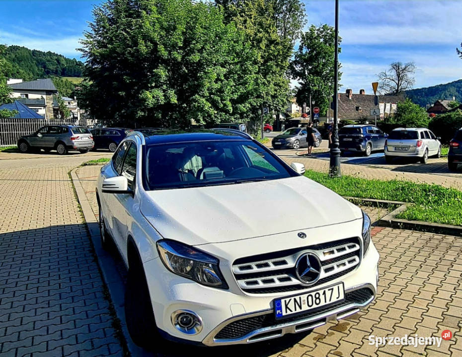 Mercedes GLA 250 Mercedes GLA 250 4Matic przyciemniane szyby Więcławice Stare sprzedam