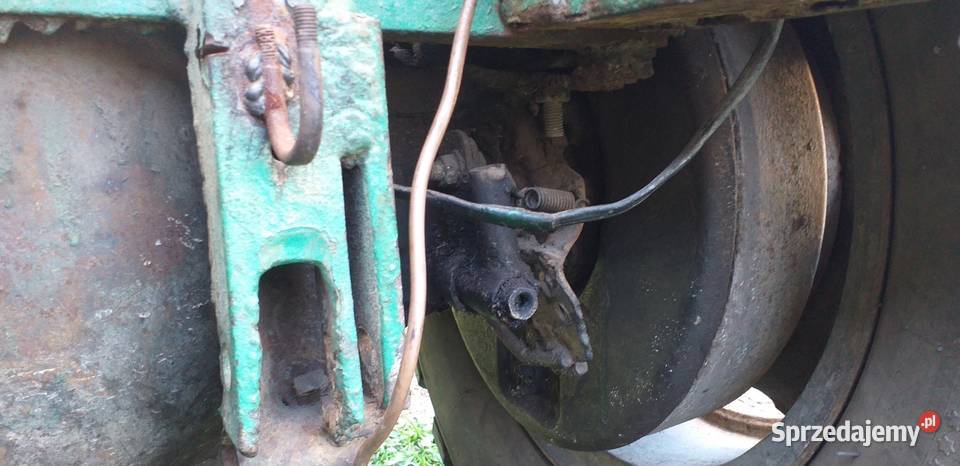 Rama ciągnik sam bez silnika most z blokadą star