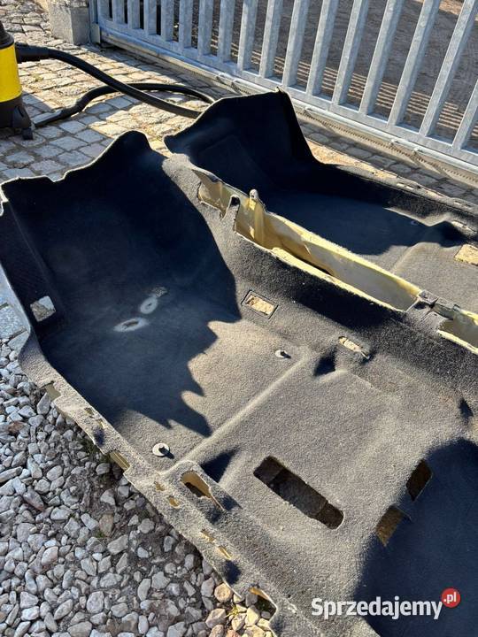 Wykładzinatapicerka Audi A4 B6B7 Świątniki Górne