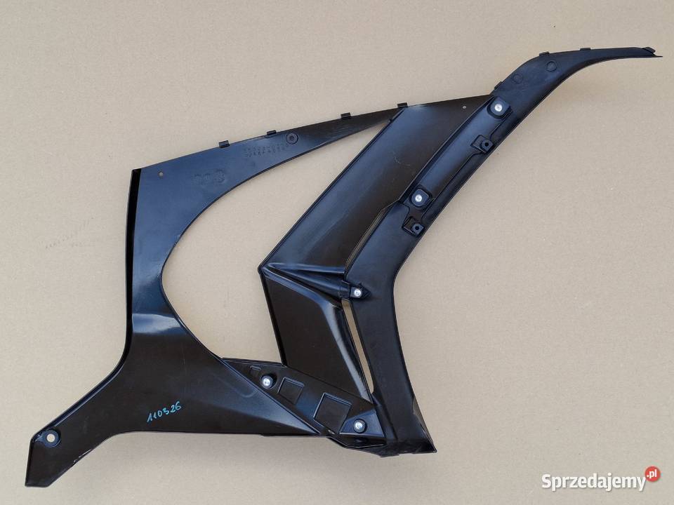 KAWASAKI NINJA ZX10R 1115 BOCZEK LEWY BOK Szyby i owiewki Szyby i owiewki Bieleń