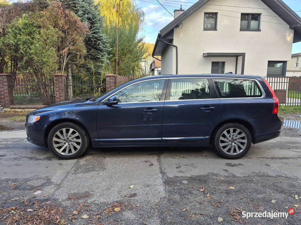 Volvo v60 plugin hybrid Brwinów