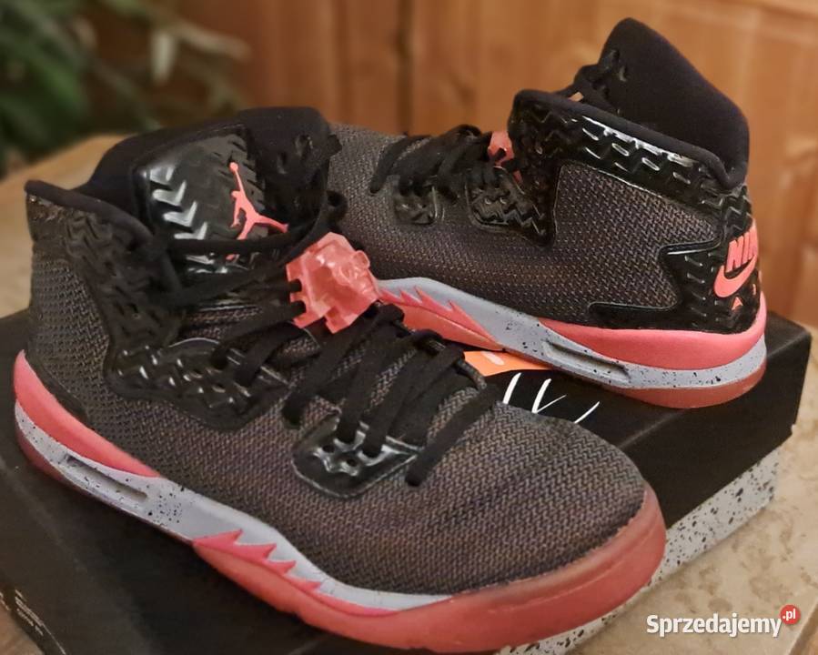 Obuwie sportowe NIKE JORDAN Jelenia Góra sprzedam