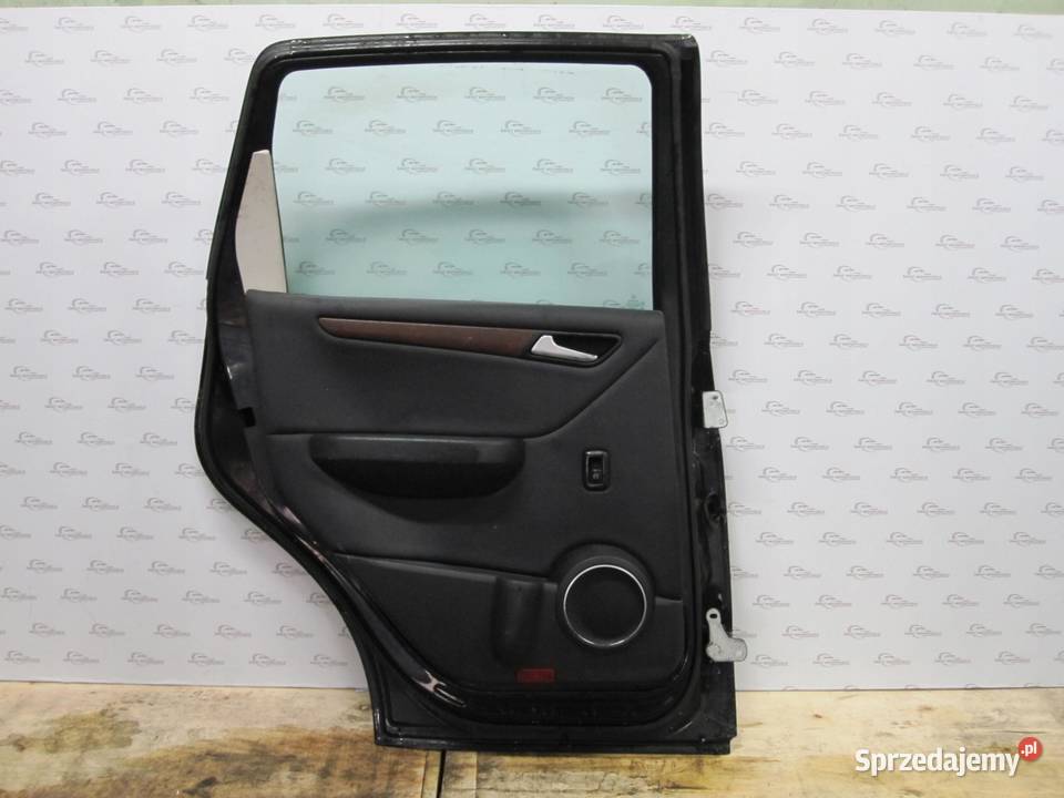 MERCEDES W169 LIFT 09r drzwi lewe tył