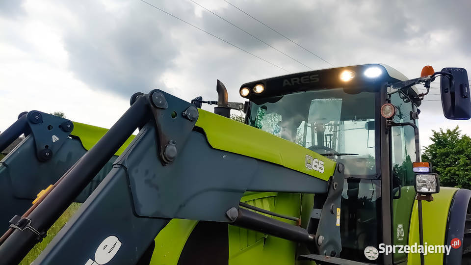Ciągnik rolniczy Claas Ares 697 ATZ ładowacz