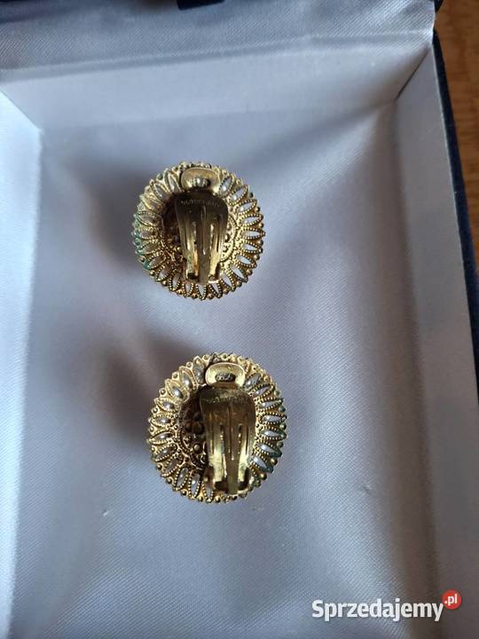 Klipsy z kameą w stylu zachodnioniemieckim z Lublin