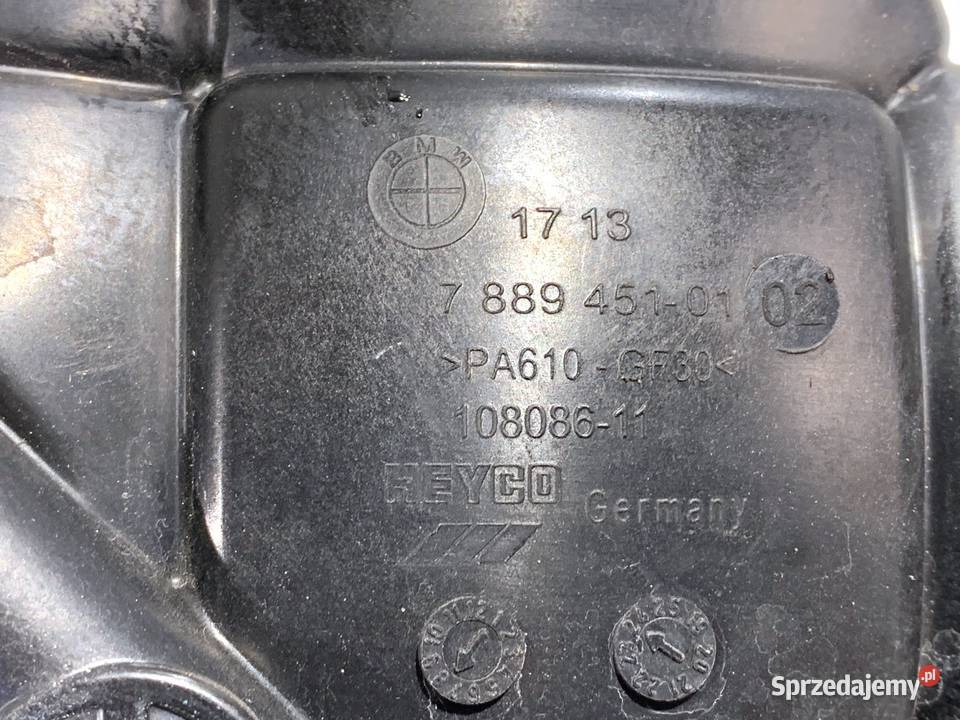 ZBIORNIK WYRÓWNAWCZY PŁYNU CHŁODZĄCEGO BMW G30 osobowe Zbiorniki wyrównawcze