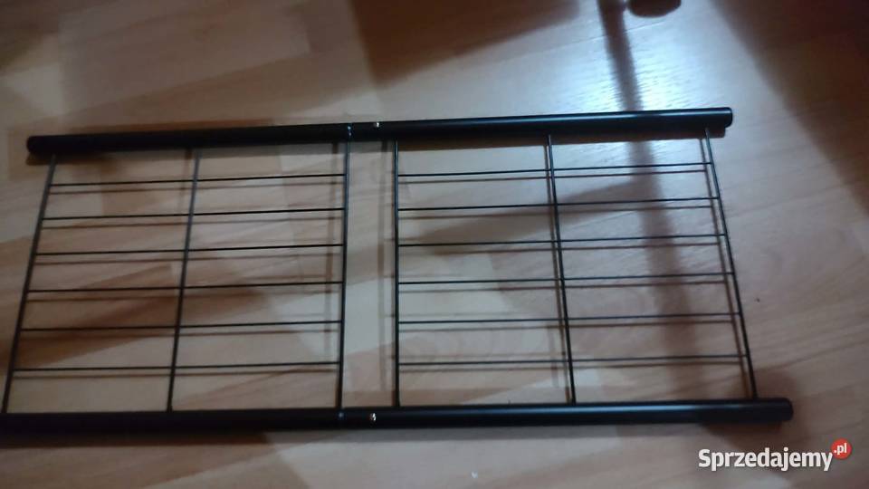 metalowy wieszak stojący na ubrania z dolną Książ Wielkopolski