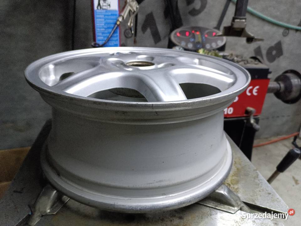 Felgi aluminiowe z oponami Suzuki Swift 20102017 Częstochowa