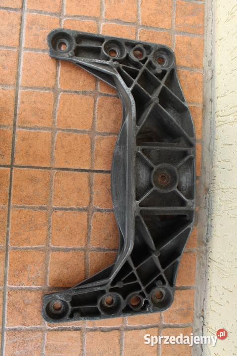 ŁAPA WSPORNIK SKRZYNI BIEGÓW BMW E61 30D 6761106 osobowe