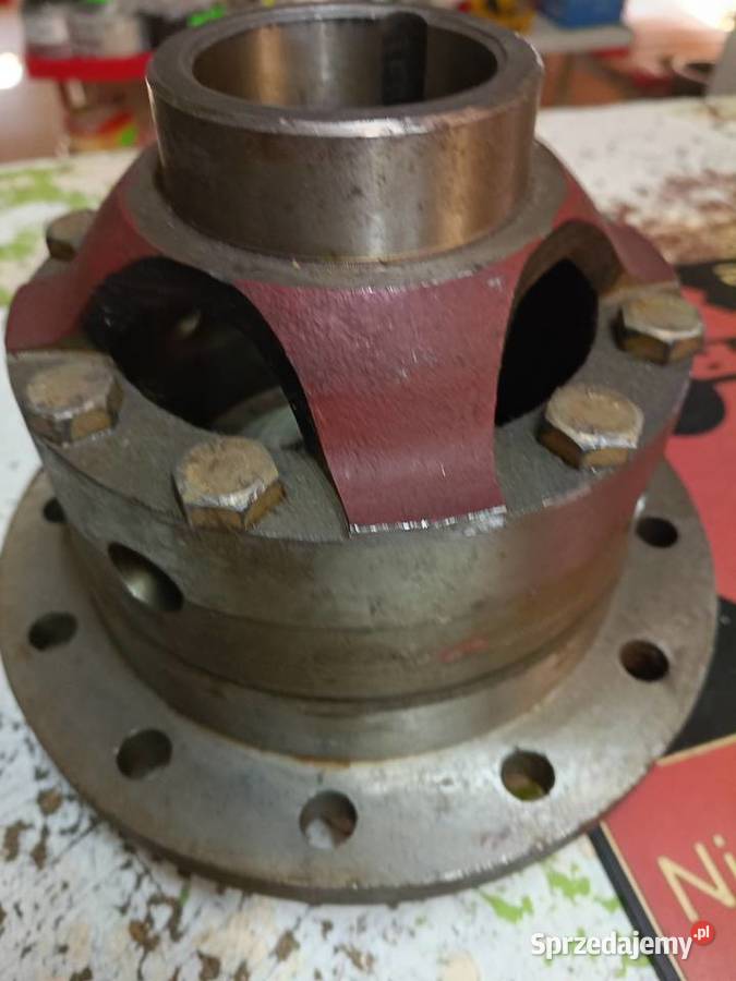 Obudowa mechanizmu przedniego napędu C385 Płock