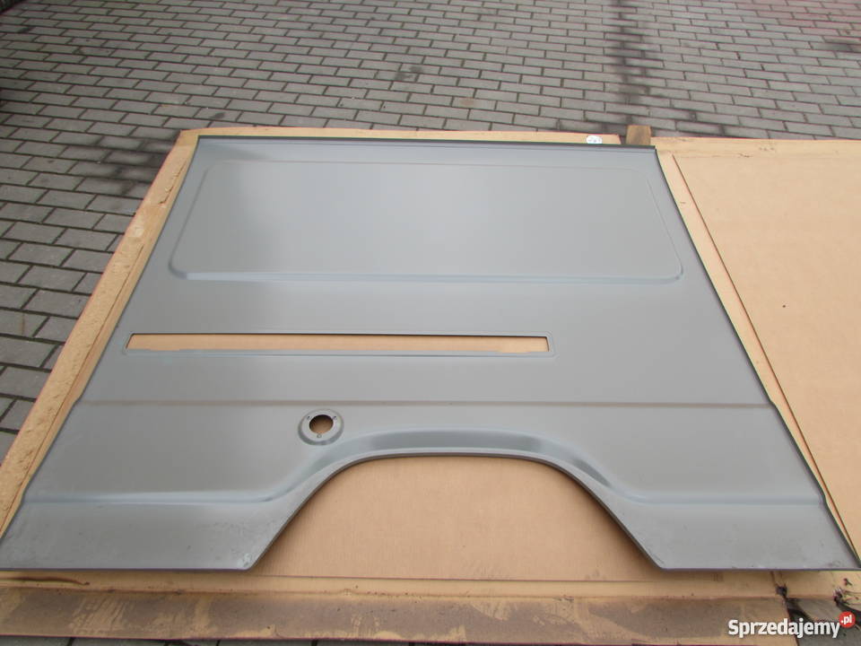 Mercedes Kaczka oryginalna reperaturka prawy bok dostawcze Części Starogard Gdański sprzedam