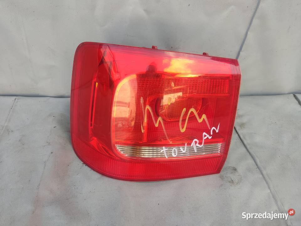 VW TOURAN II LAMPA TYLNA TYŁ LEWA Pozostałe mazowieckie Radom