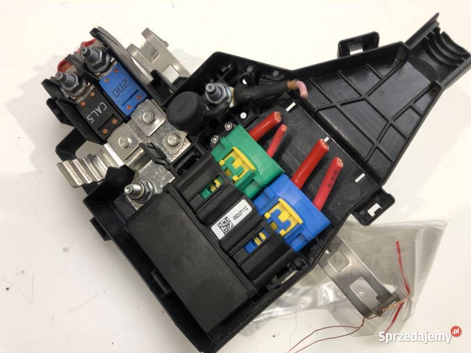 BEZPIECZNIK AKUMULATORA KLEMA PLUSOWA DACIA