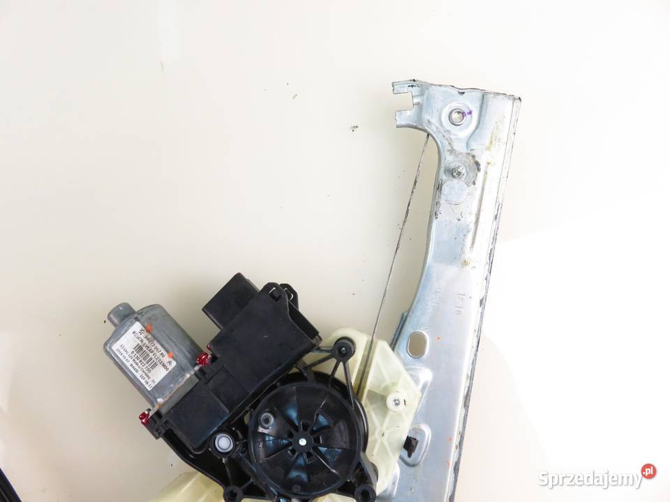 PODNOŚNIK SZYBY PRAWY PRZEDNI CITROEN C4 CACTUS