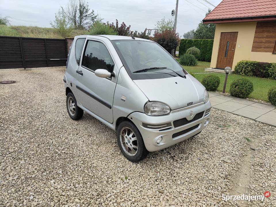 Microcar mikrokar Piaggio am Dęblin